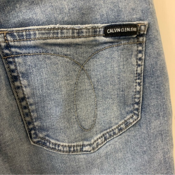 Calvin Klein Size 25 Mom Jeans Size - Picture 8 of 14